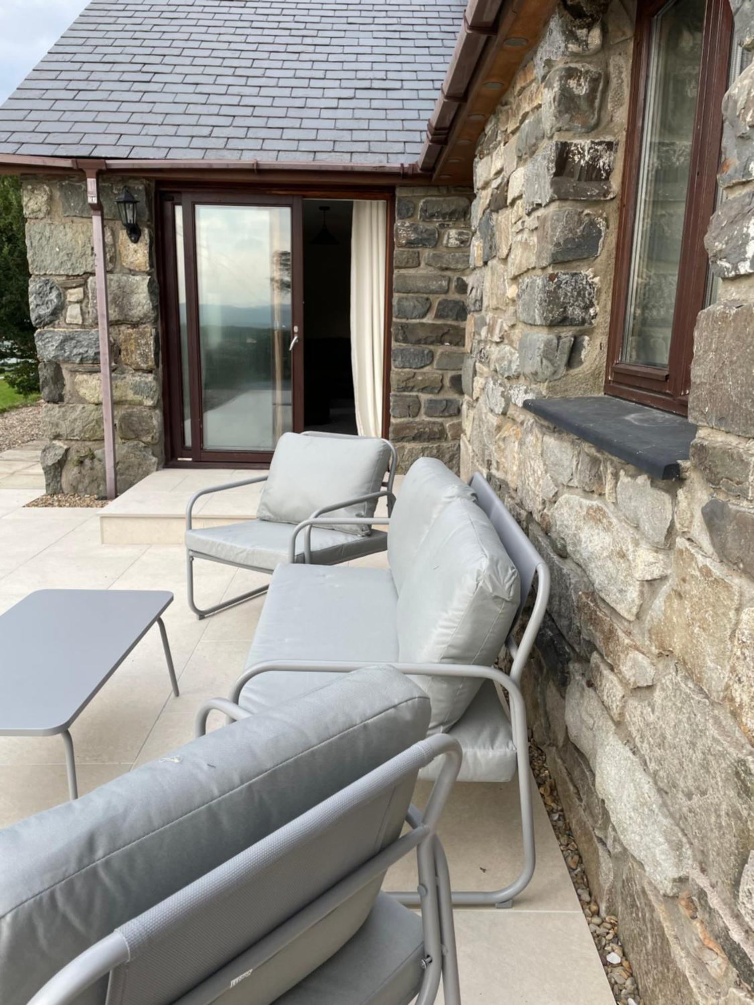 Llety Cynnes Villa Machynlleth Exterior photo